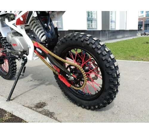 Мотоцикл KAYO BASIC YX140 PITBIKE